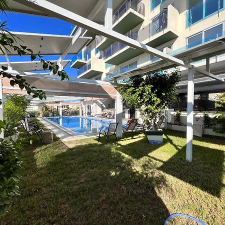 Apartamentos Oasis De La Cala 피네스트라트 외부 사진