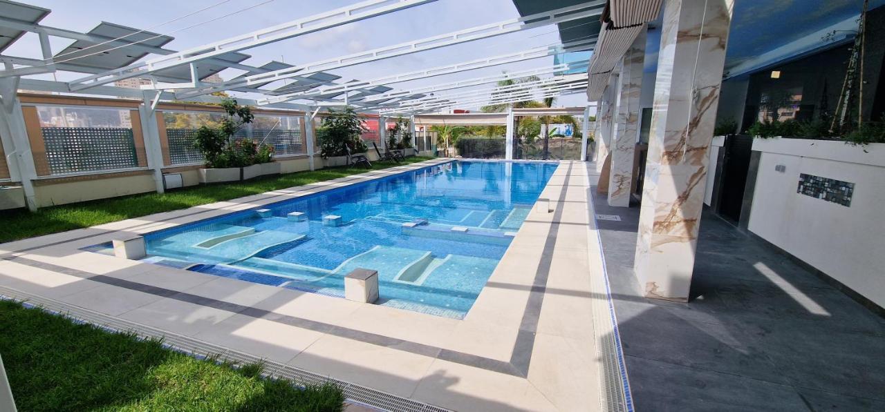 Apartamentos Oasis De La Cala 피네스트라트 외부 사진