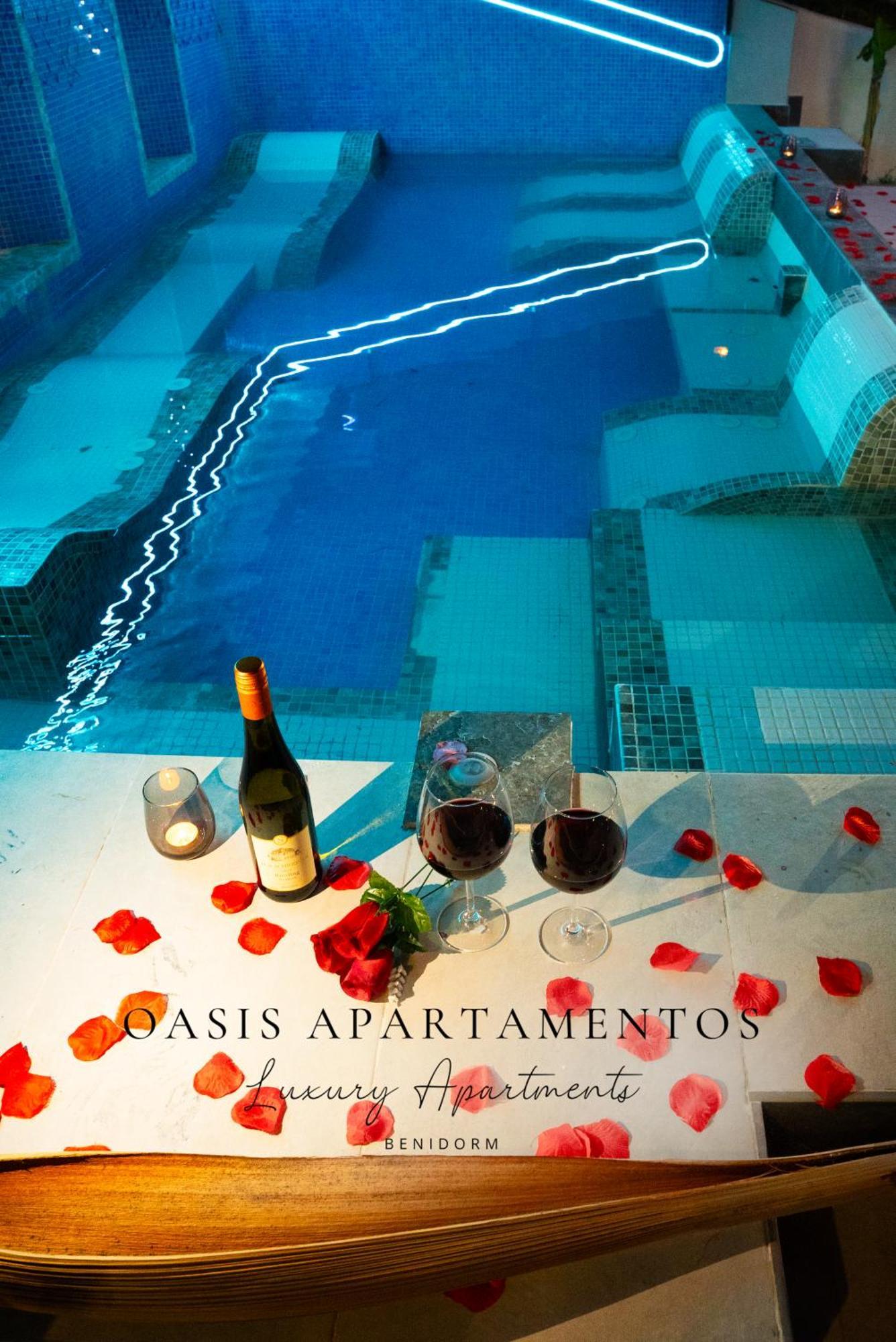 Apartamentos Oasis De La Cala 피네스트라트 외부 사진
